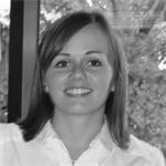 Freelancer Silvia Jennifer Lariani