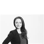 Freelancer Nina Hvam