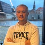 Freelancer Andrii Lynnyk